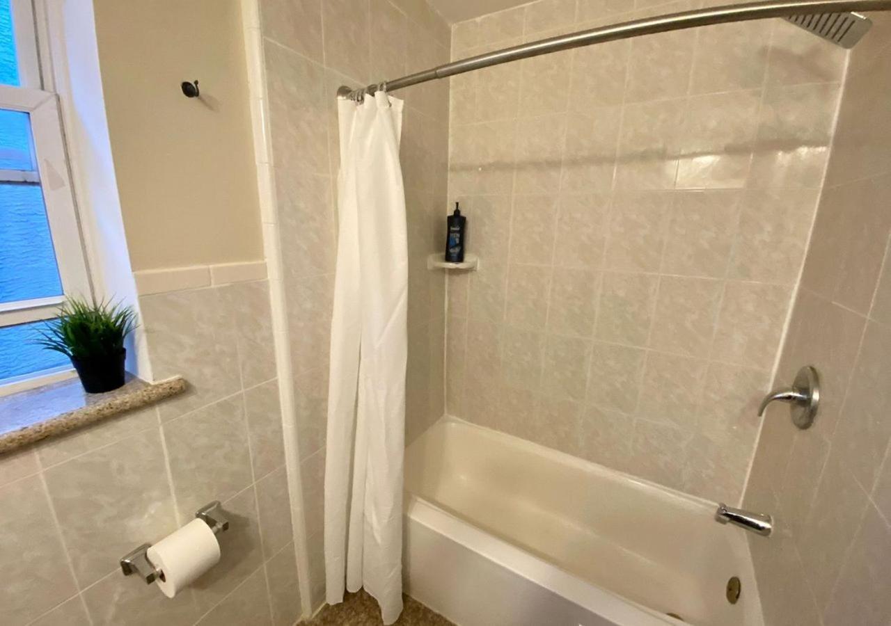 Historic Townhouse Oasis With En-Suite Bathroom Philadelphia Szoba fotó